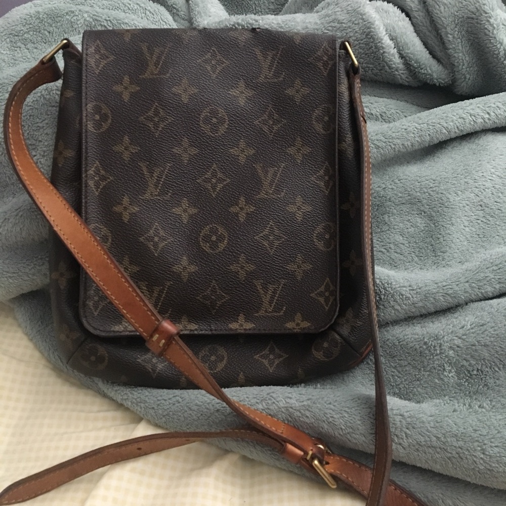 Louis Vutton Musette Crossbody